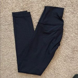 Lululemon Wunder Under Embossed Leggings